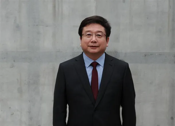 陈群教授.PNG